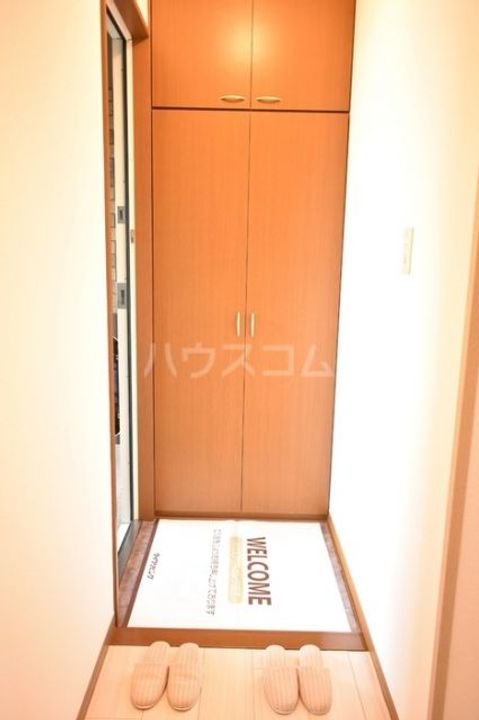 グランメール Cの玄関