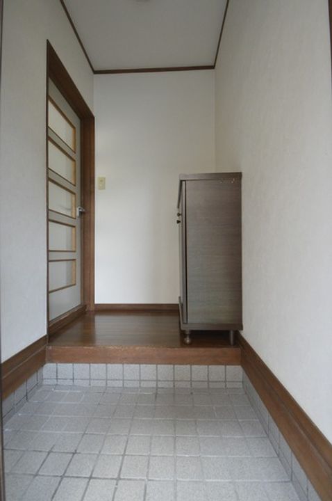 広島県広島市南区旭3(一戸建)の賃貸物件の玄関