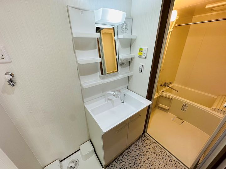 東京都足立区伊興4(アパート)の賃貸物件の内装