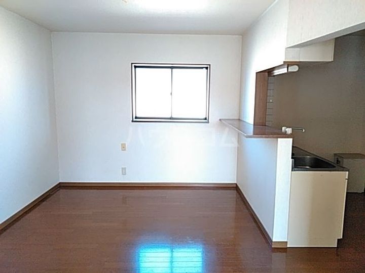 セゾンマツシマIIの居間