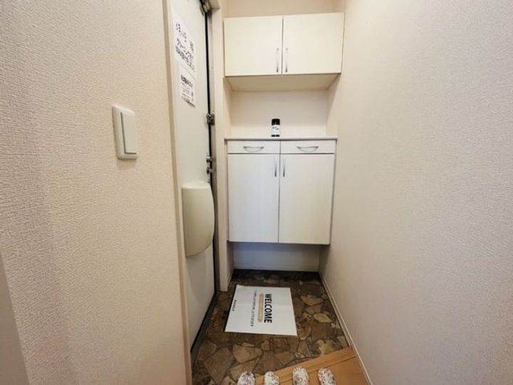 栃木県さくら市卯の里5(アパート)の賃貸物件の玄関