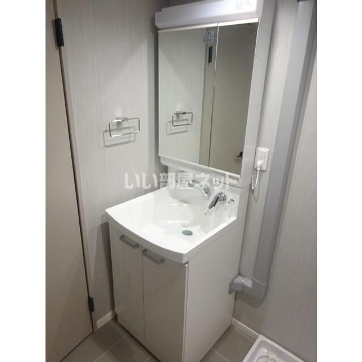 エステート河辺1号棟の内装