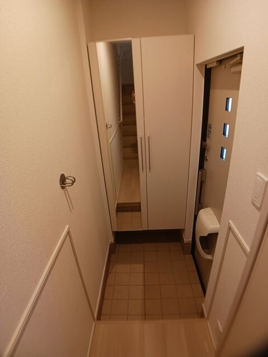 神奈川県平塚市大神8(アパート)の賃貸物件の玄関