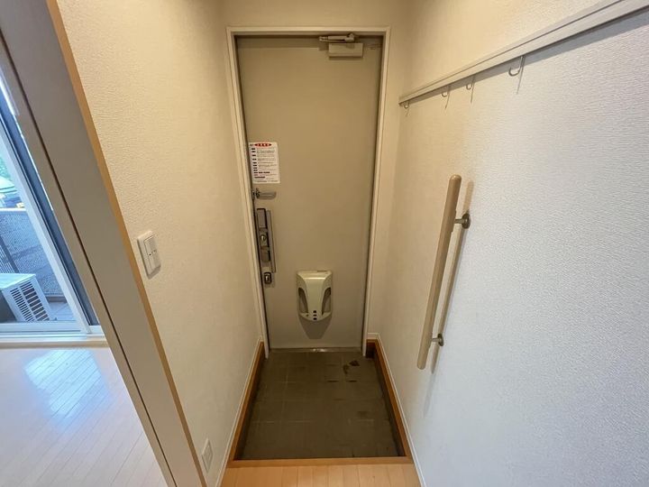 シャーメゾン国見2丁目の玄関