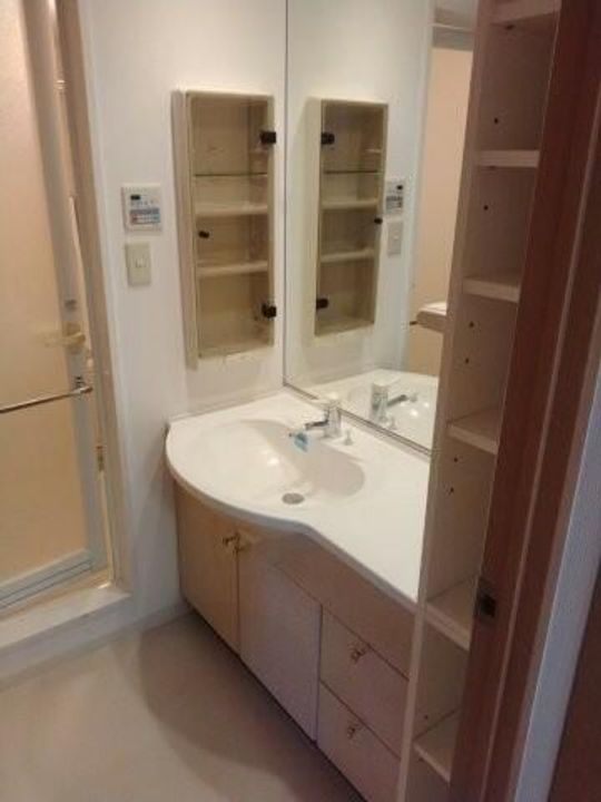 神奈川県横浜市戸塚区戸塚町(マンション)の賃貸物件の内装