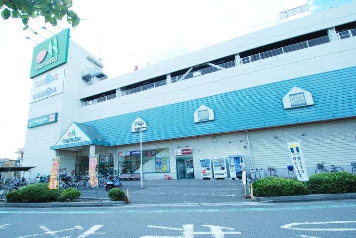 DWELL COURTの周辺