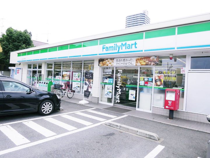 DWELL COURTの周辺