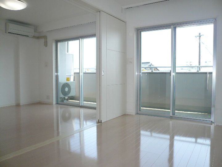 MFPRコート宮町の内装