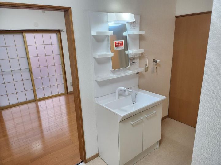 秋田県由利本荘市石脇字田尻野(一戸建)の賃貸物件の内装