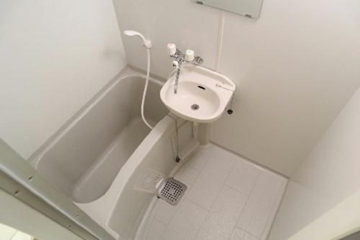 レオパレスセイユウの風呂