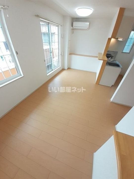 メゾン・アルバの居間