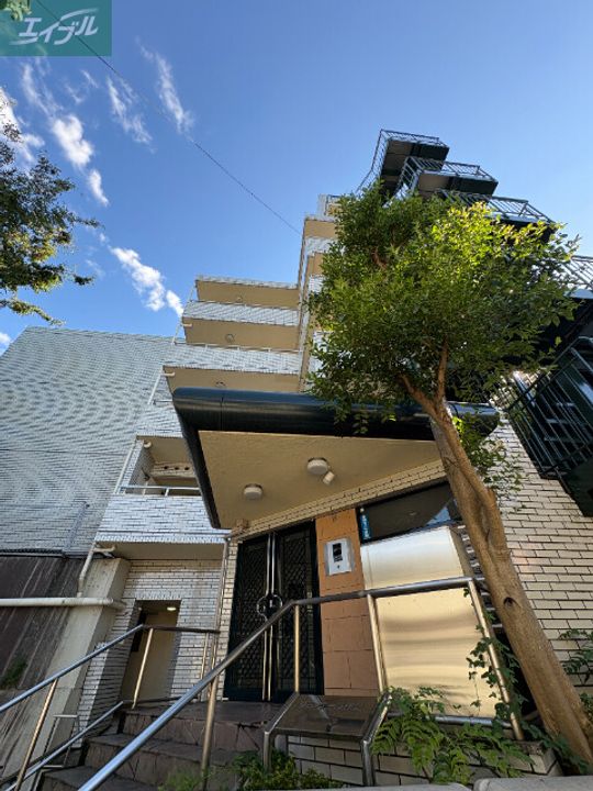 グランデール伊島の外観