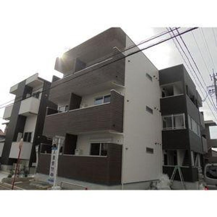 アルバーノ中村vermilionの外観