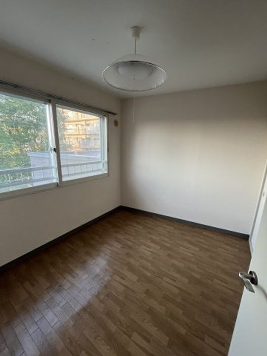 ハウスオブリザ平岸7番館の居間