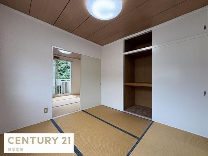 柴咲ハイツの居間