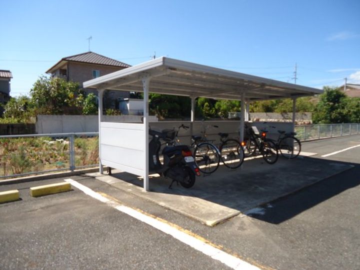クリスタルカーサIの地図