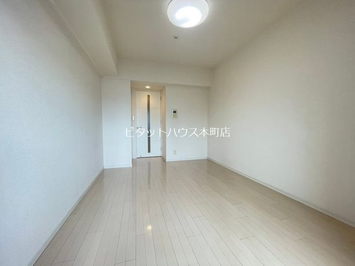 大阪府大阪市浪速区戎本町1(アパート)の賃貸物件の居間