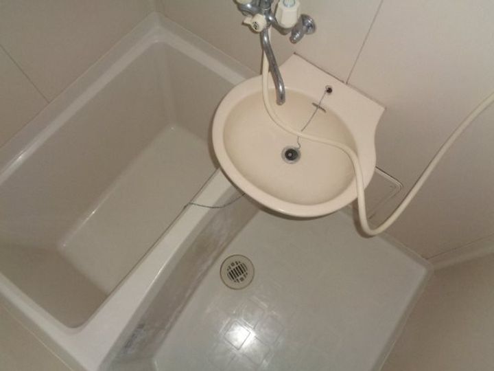 グロウス国立VIの風呂