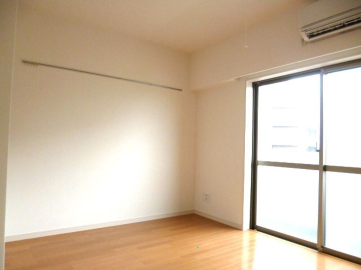 東京都板橋区小茂根2(マンション)の賃貸物件の居間