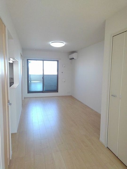 エクセレントの居間