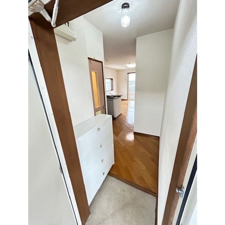 シャローム池田の玄関