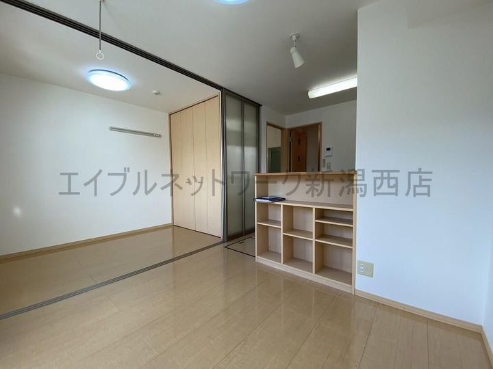 アムールの居間