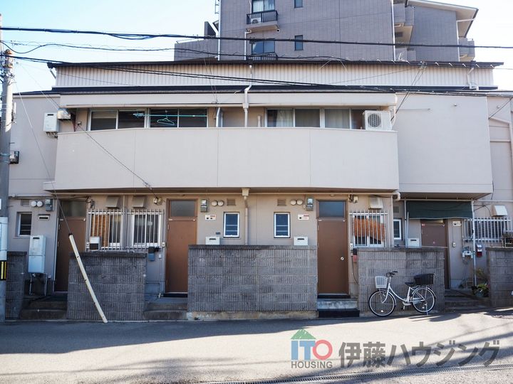 相原マンションの外観