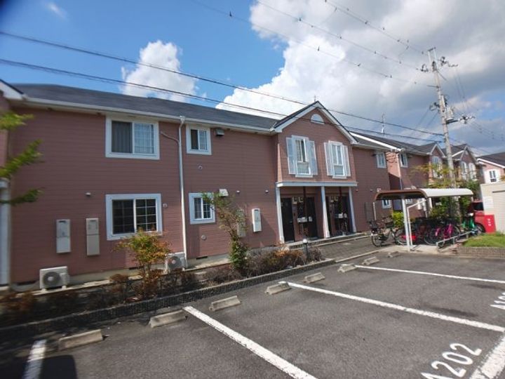 奈良県天理市二階堂上ノ庄町(アパート)の賃貸物件の外観