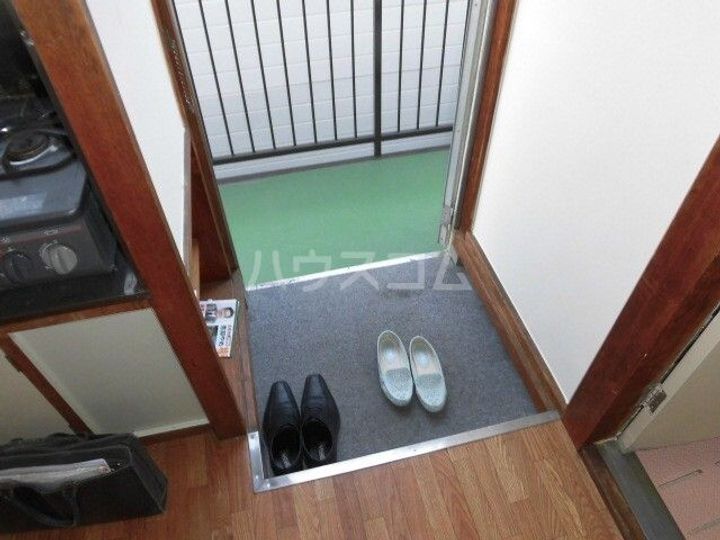 ときわ荘の玄関