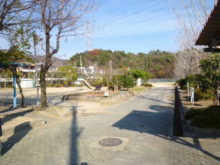 中山五月台14号棟の周辺