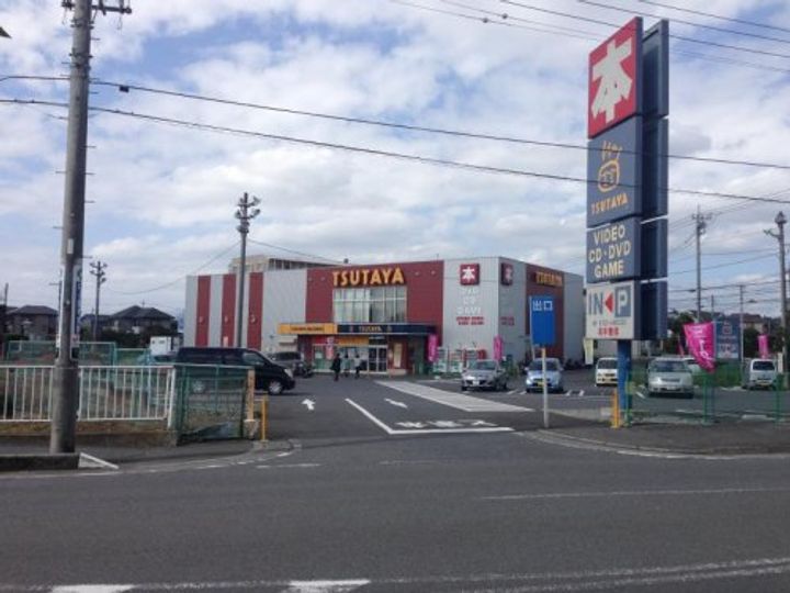 アリアの周辺