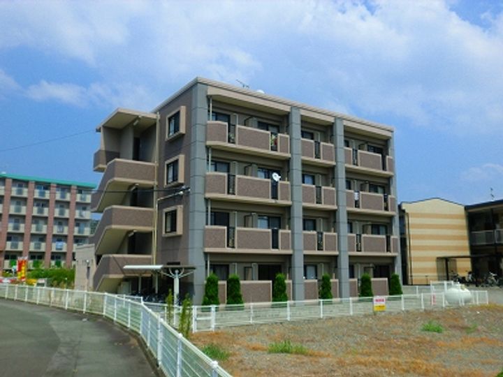 熊本県熊本市中央区黒髪6(マンション)の賃貸物件の外観