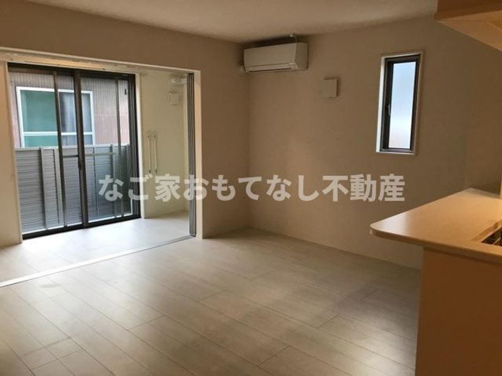 愛知県名古屋市西区堀越2(アパート)の賃貸物件の居間