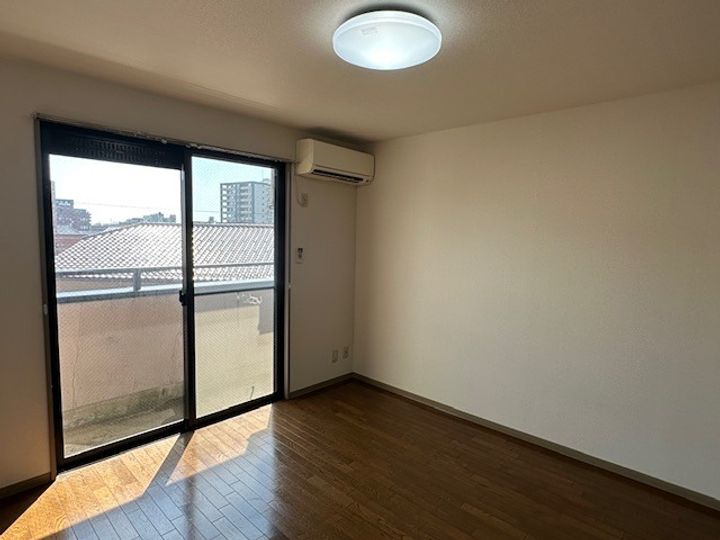 ドゥザーブルIIIの内装