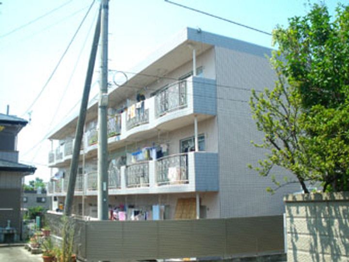 静岡県田方郡函南町平井(マンション)の賃貸物件の外観