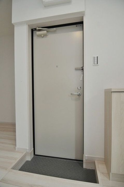 グランハウス池袋の玄関