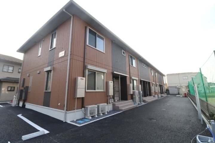 クロッシア本庄の外観