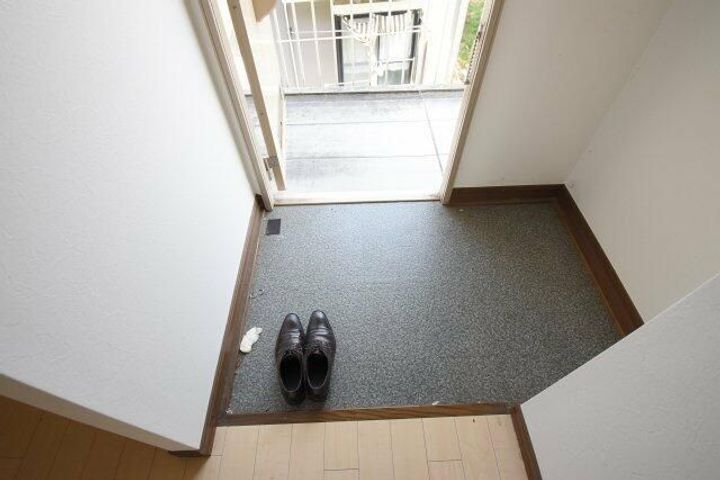 シェモアの玄関