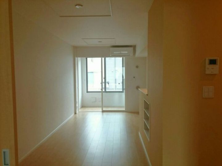 ベル フルーフIの居間