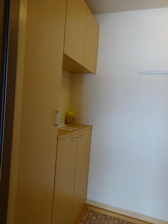 パストラルキノシタIIの玄関