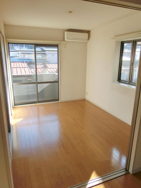 ディアスパークの居間