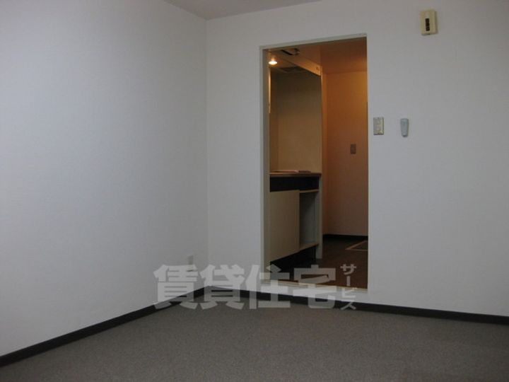 ウエストアベニューの内装