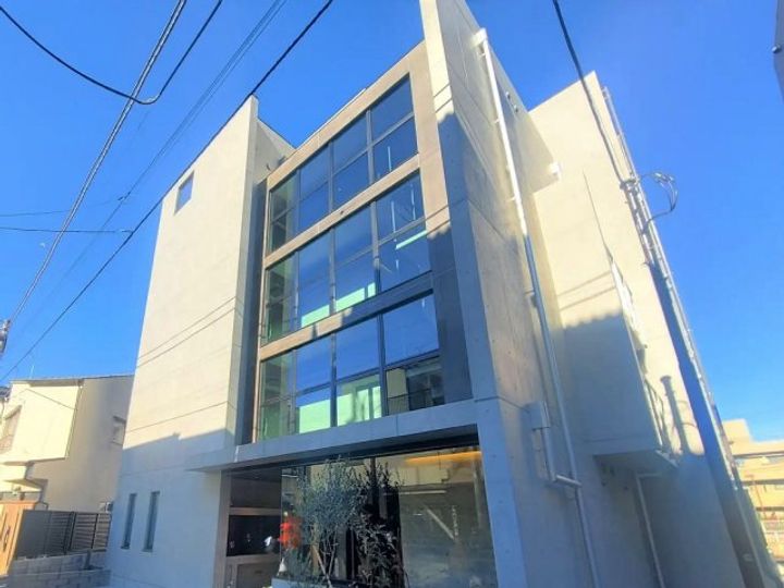 LEGALAND西新宿ANNEXの外観