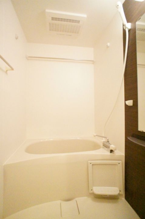 神奈川県厚木市旭町3(マンション)の賃貸物件の風呂