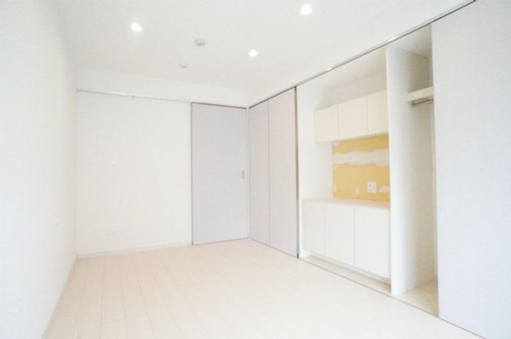 神奈川県厚木市旭町3(マンション)の賃貸物件の居間