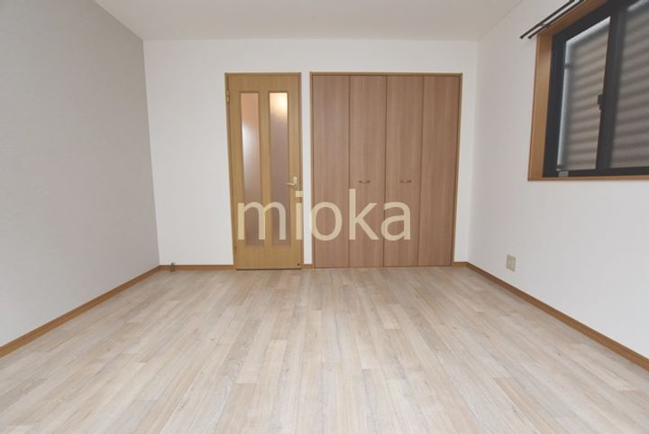 グレイス阪南Iの居間