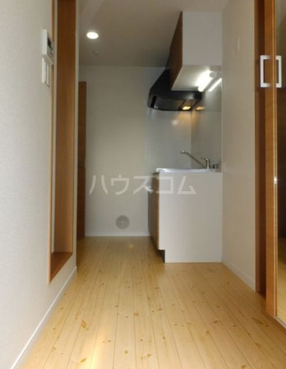 ヒカリオの玄関