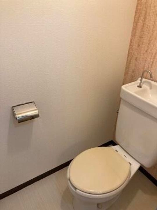 栄平尾マンションの内装