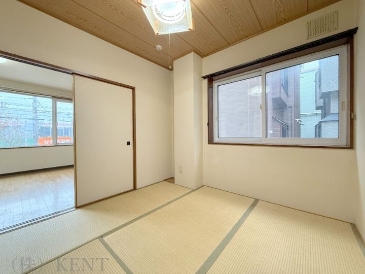 越智ビルの内装