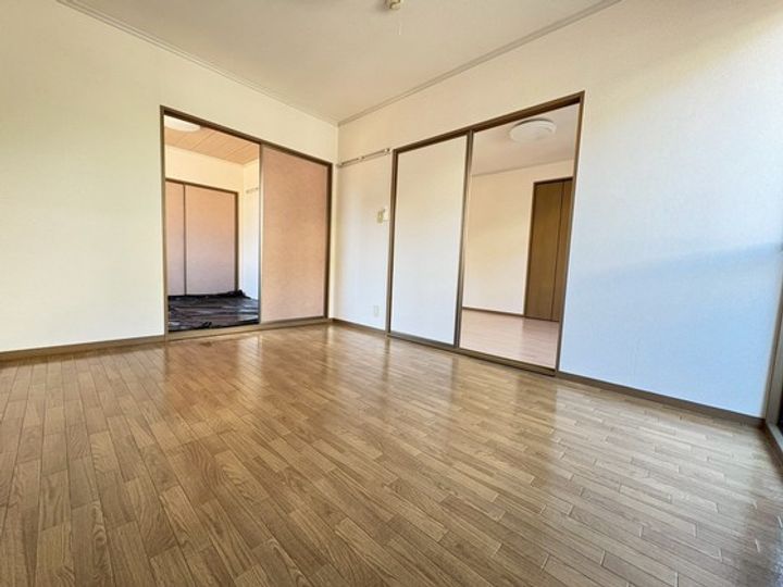 グリーンヒルズの居間